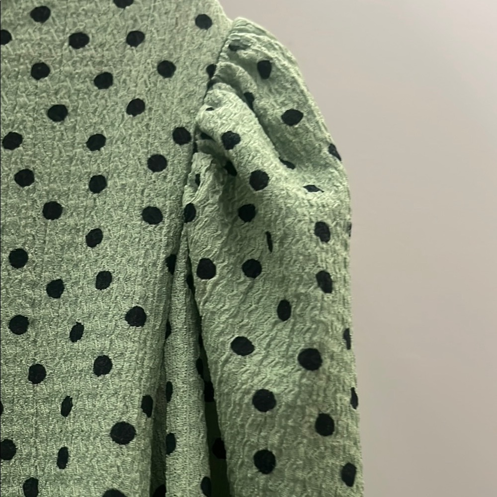 Zara textured polka dot top 11-12 - Picture 7 of 9